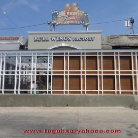 kanopi kaca