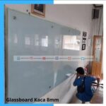 whiteboard kaca